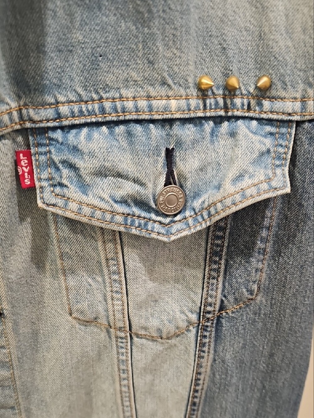 Light Blue Denim Vest with Patches -DBZ Men's Sleeveless Jacket - Picture 3 of 8